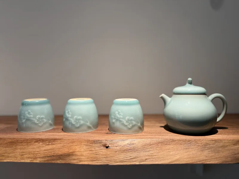 Longquan Celadon · Winter Plum & Pumpkin Tea Set