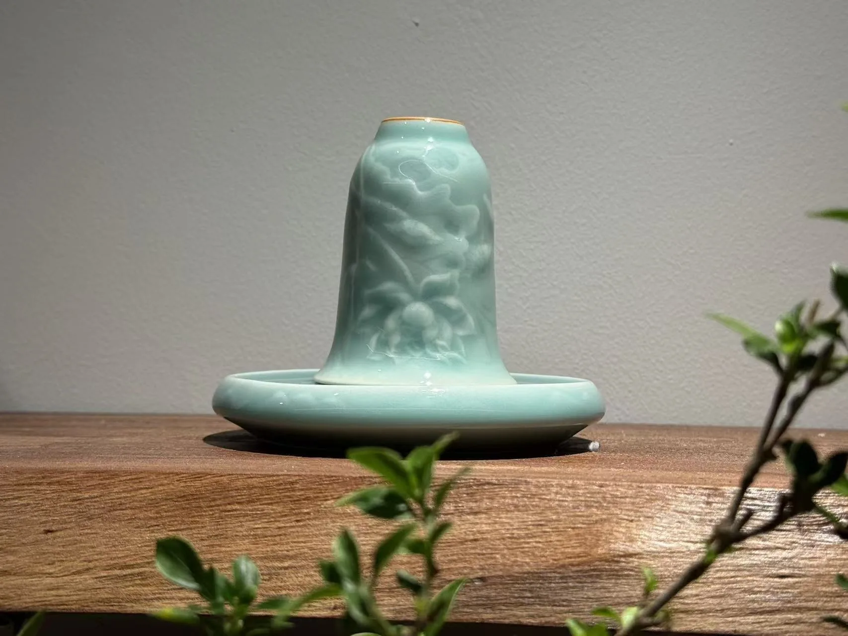Longquan Celadon · Lotus Leaf Aroma Cup & Pooled-Glaze Saucer - Image 5