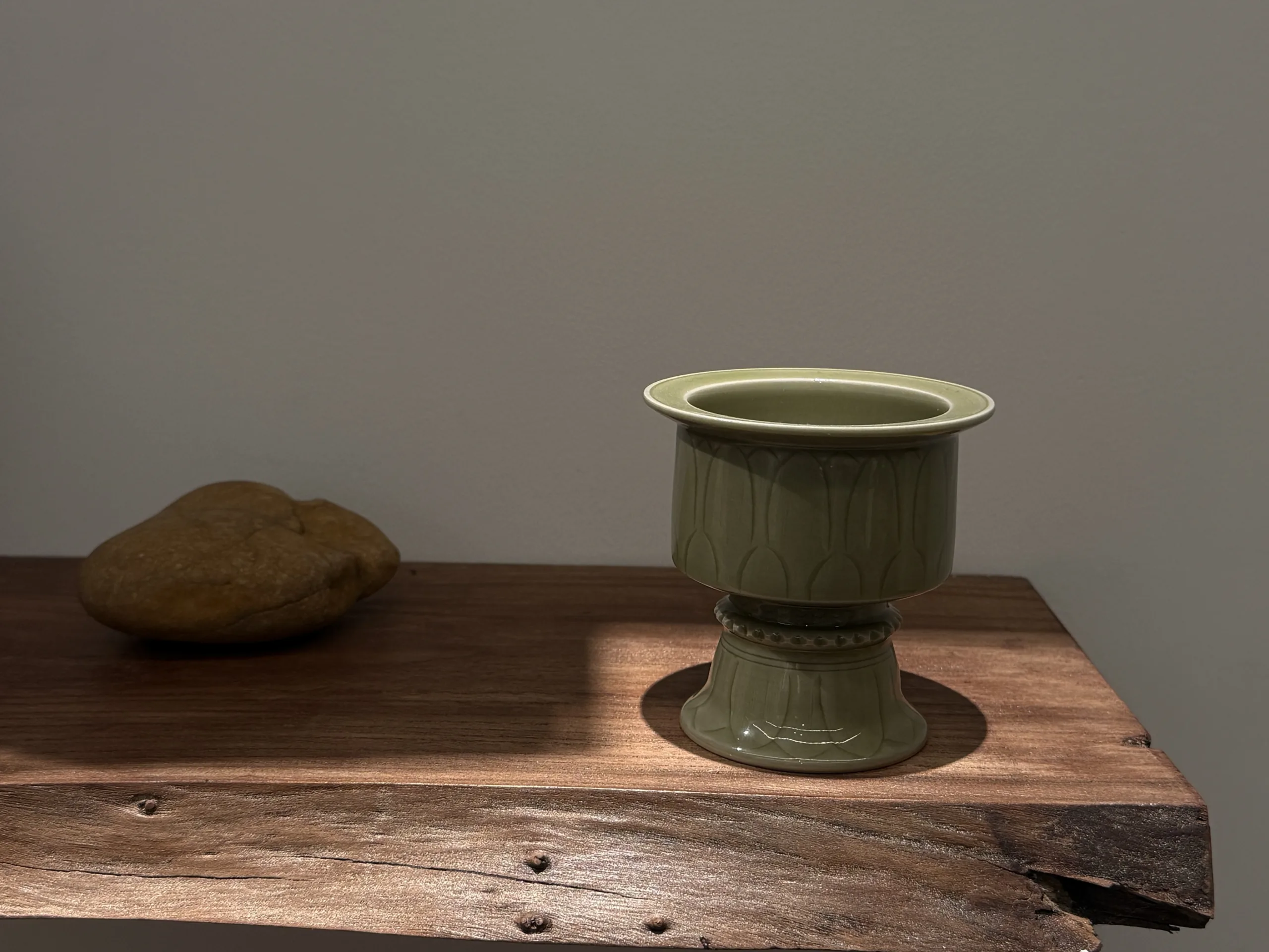 Longquan Celadon · Secret-Color Lotus Petal High-Foot Incense Burner - Image 11