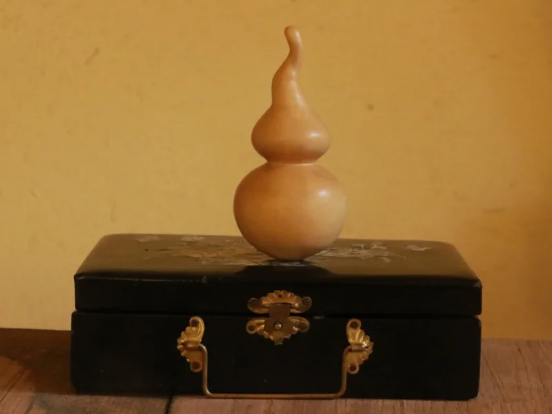 Boxwood Gourd Hand Piece