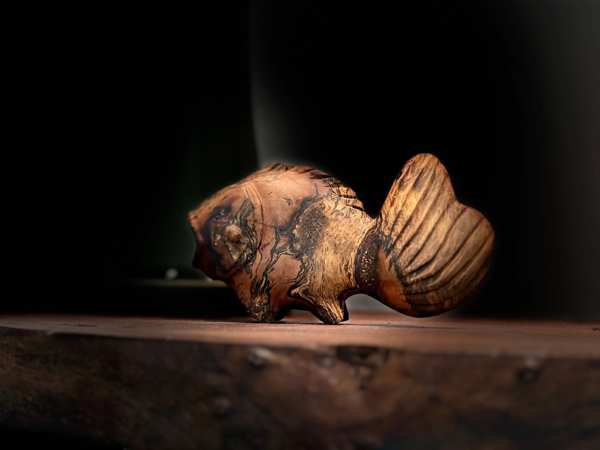 Red Toon Wood Little Fish Hand Piece - Image 4