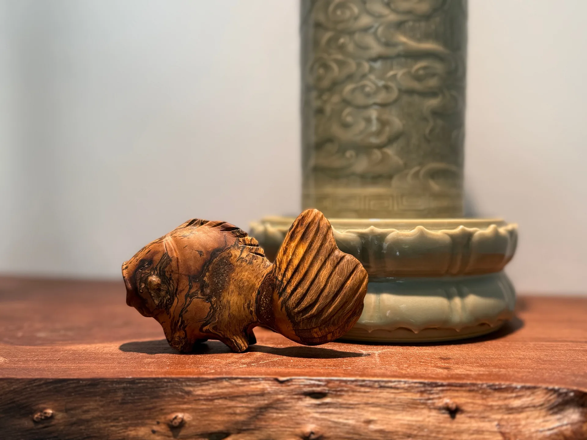Red Toon Wood Little Fish Hand Piece - Image 2